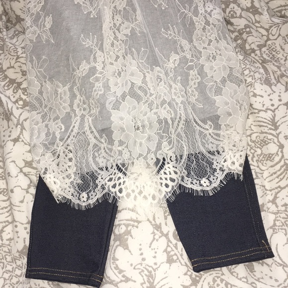 Capri set - Picture 3 of 3